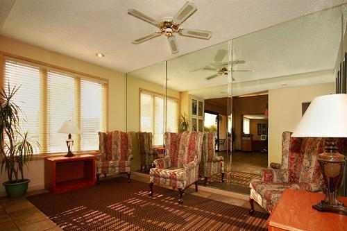 Clarion Hotel Phoenix Tech 002